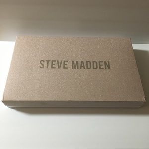 Empty Super Sparkly Steve Madden Box